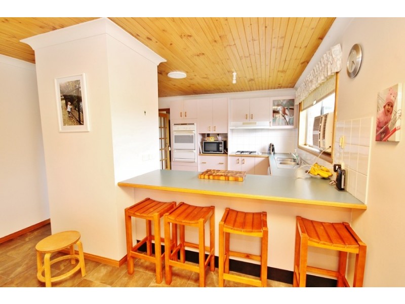 16 Hicks Close, Abercrombie NSW 2795