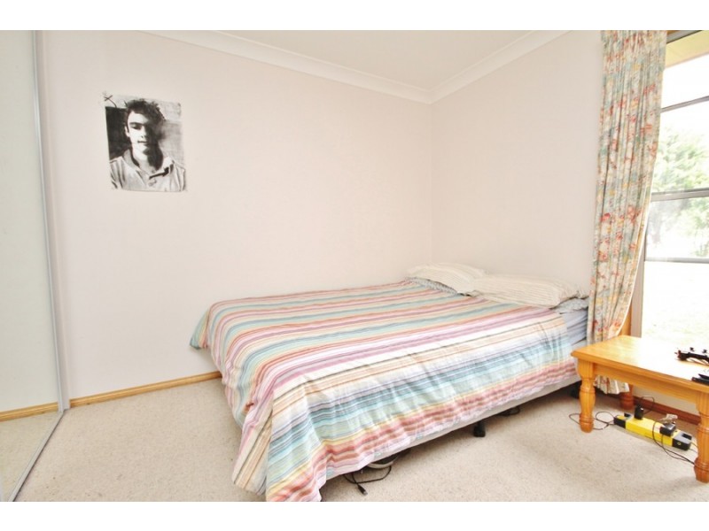 16 Hicks Close, Abercrombie NSW 2795