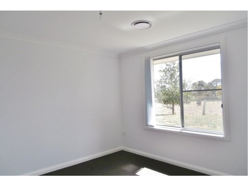 7 Mendel Drive, Bathurst NSW 2795