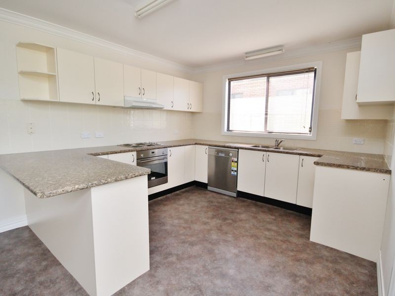93 Lambert Street, Bathurst NSW 2795