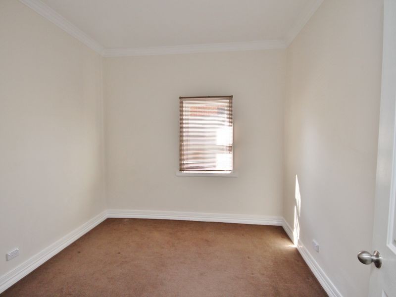 93 Lambert Street, Bathurst NSW 2795