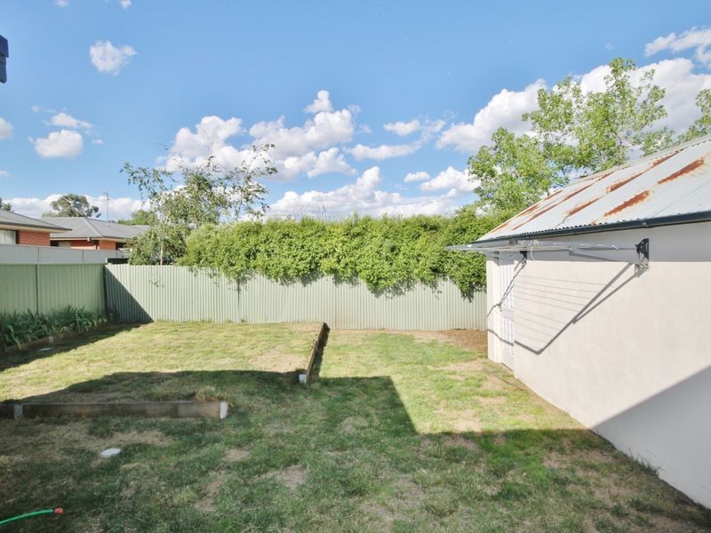 93 Lambert Street, Bathurst NSW 2795