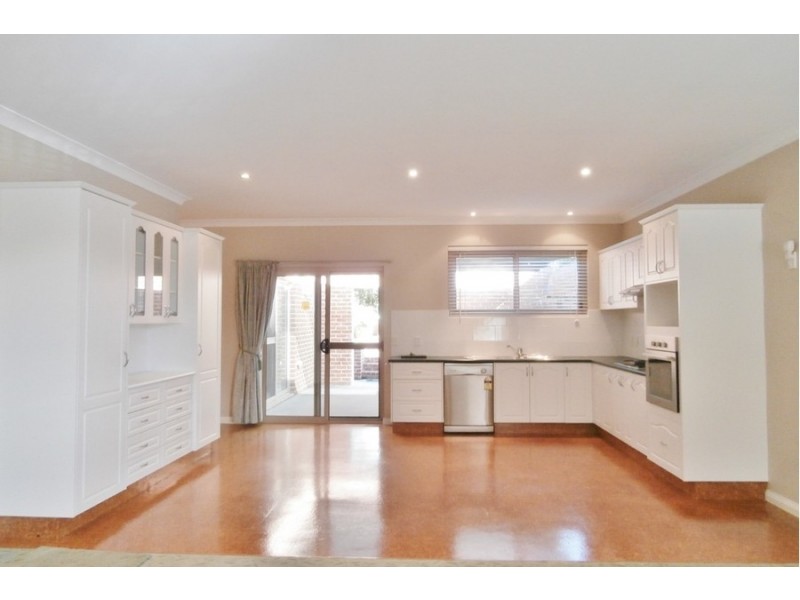165 Bentinck Street, Bathurst NSW 2795