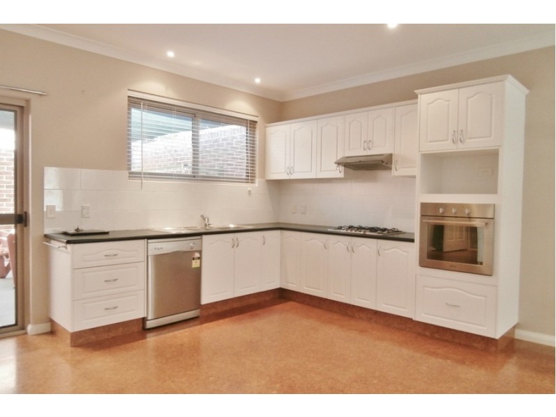 165 Bentinck Street, Bathurst NSW 2795