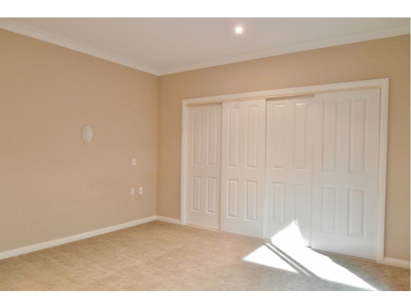 165 Bentinck Street, Bathurst NSW 2795