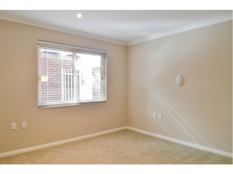 165 Bentinck Street, Bathurst NSW 2795