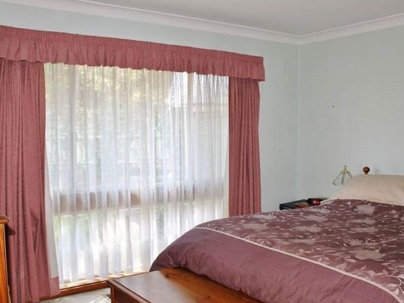 9 Alpugi Place, Bathurst NSW 2795