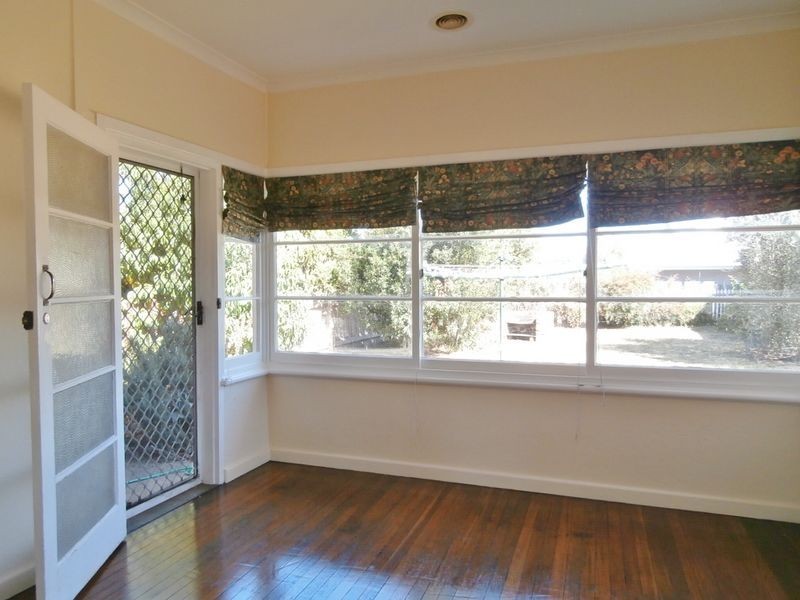 277 Peel Street, Bathurst NSW 2795