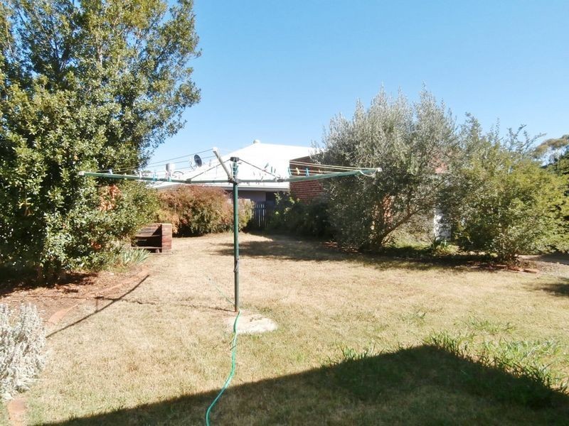 277 Peel Street, Bathurst NSW 2795