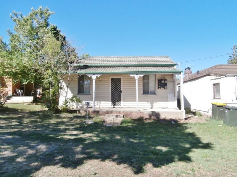 271 Brilliant Street, Bathurst NSW 2795