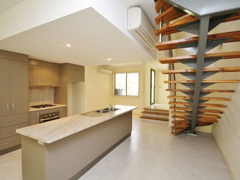 2/14C West Street, Bathurst NSW 2795