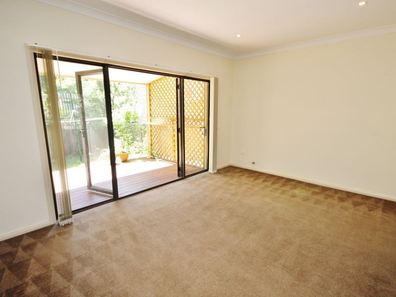 2/14C West Street, Bathurst NSW 2795