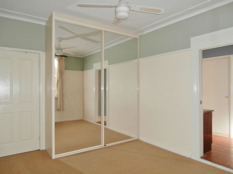 366 Stewart Street, Bathurst NSW 2795