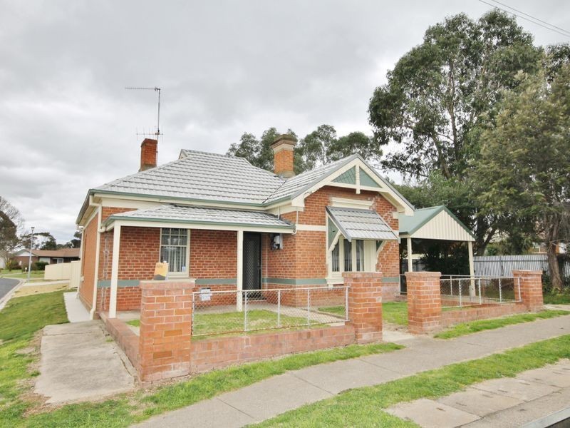10 Boyd Street, Bathurst NSW 2795