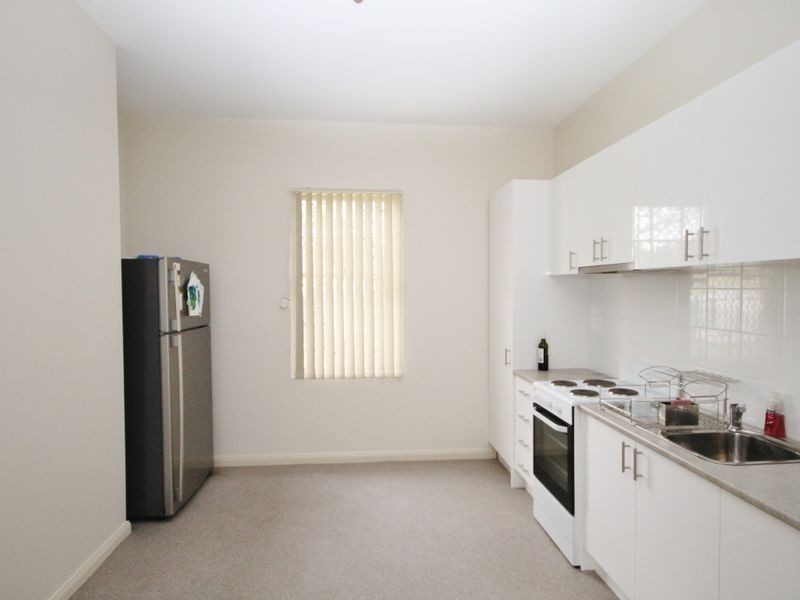 10 Boyd Street, Bathurst NSW 2795