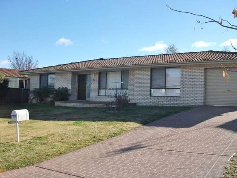 65 Tandora Street, Bathurst NSW 2795