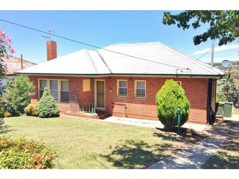 10 Hill Street, Bathurst NSW 2795
