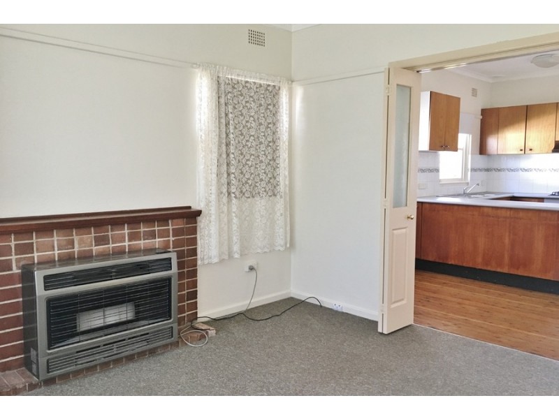 10 Hill Street, Bathurst NSW 2795