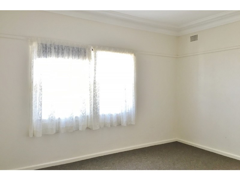10 Hill Street, Bathurst NSW 2795