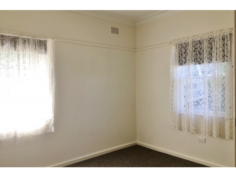 10 Hill Street, Bathurst NSW 2795