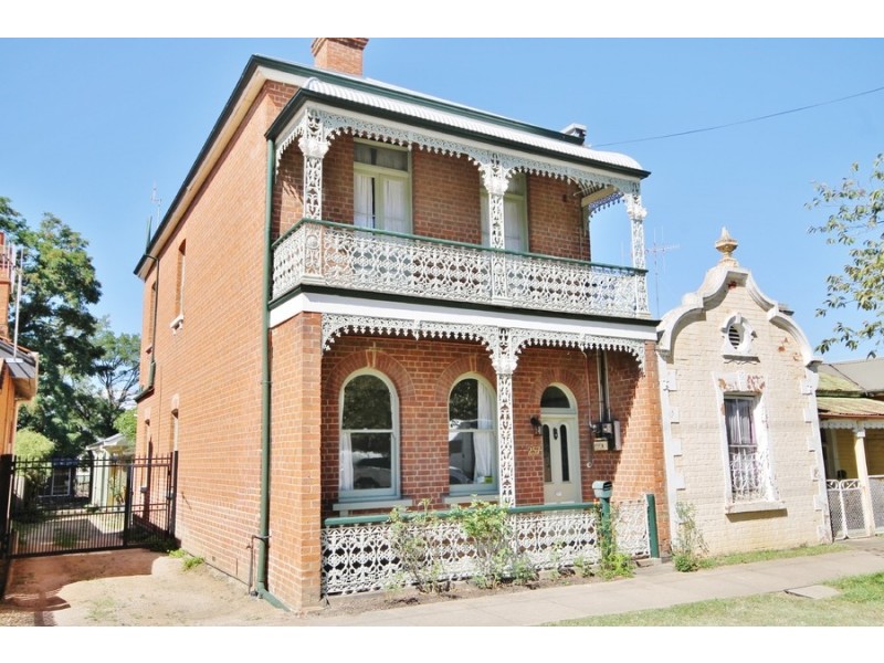 257 Russell Street, Bathurst NSW 2795