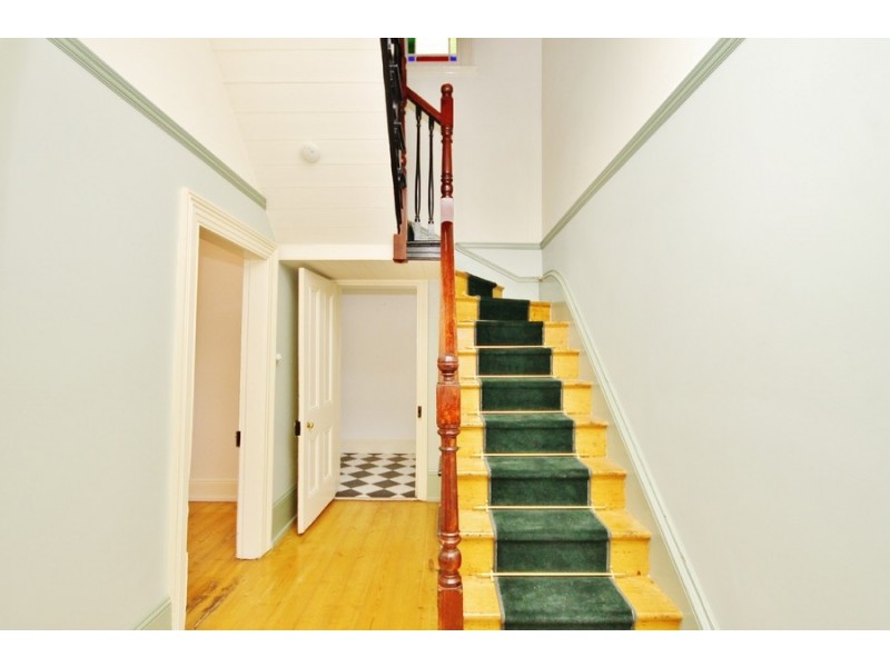 257 Russell Street, Bathurst NSW 2795