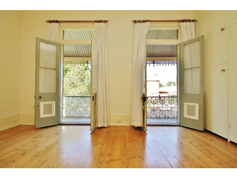 257 Russell Street, Bathurst NSW 2795