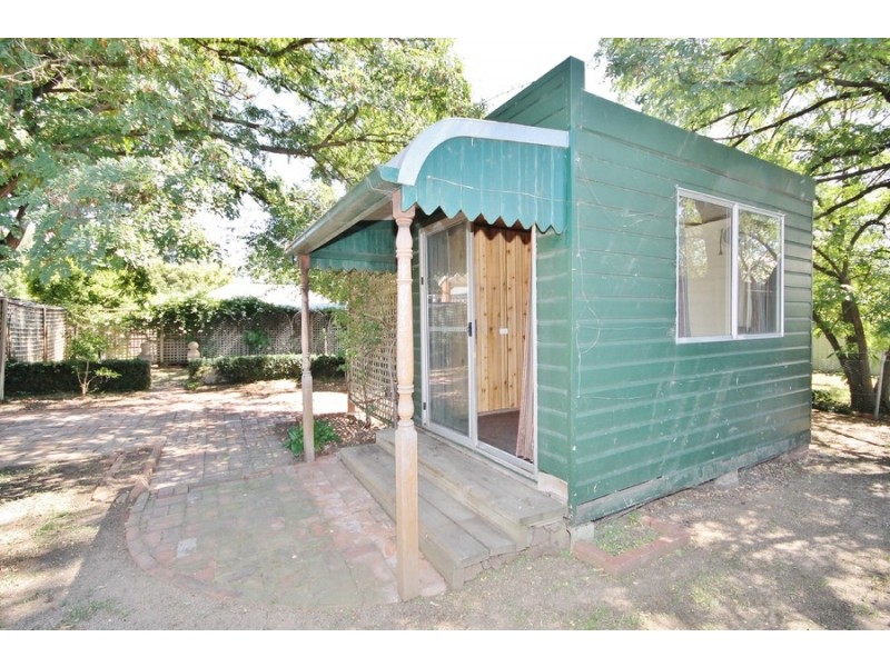 257 Russell Street, Bathurst NSW 2795