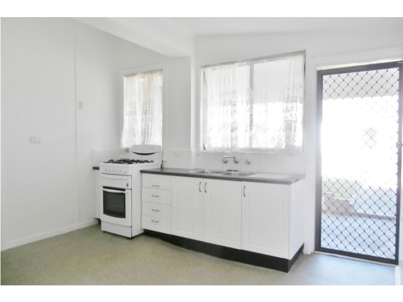 98 Durham Street, Bathurst NSW 2795