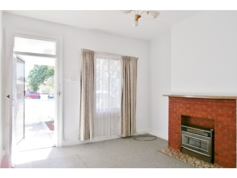 98 Durham Street, Bathurst NSW 2795