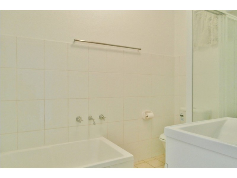 98 Durham Street, Bathurst NSW 2795