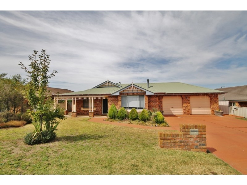 23 Freestone Way, Windradyne NSW 2795
