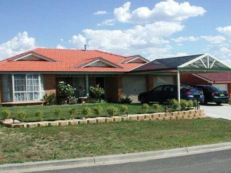 82 Bonnor Street, Bathurst NSW 2795