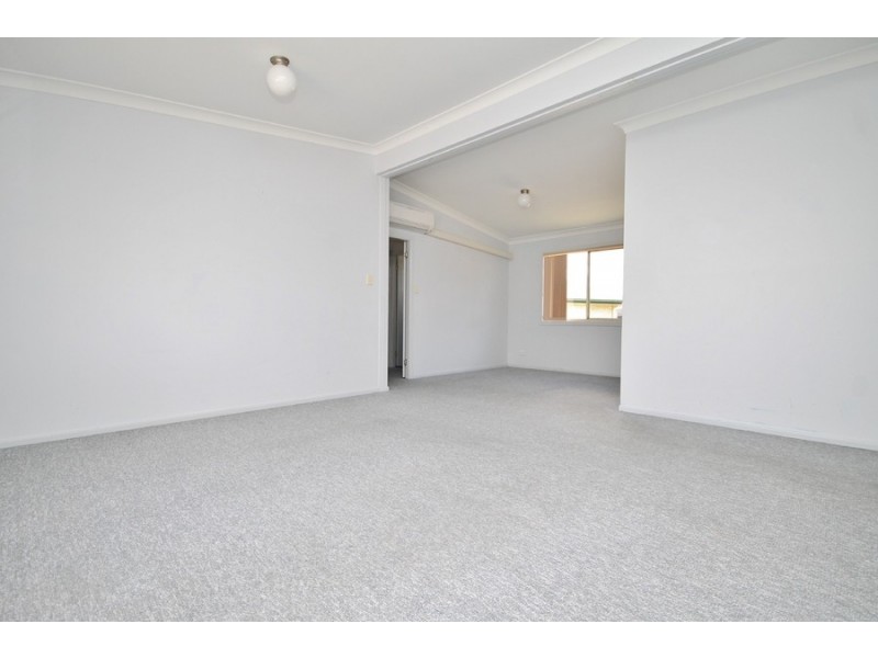 10a Willott Close, Eglinton NSW 2795