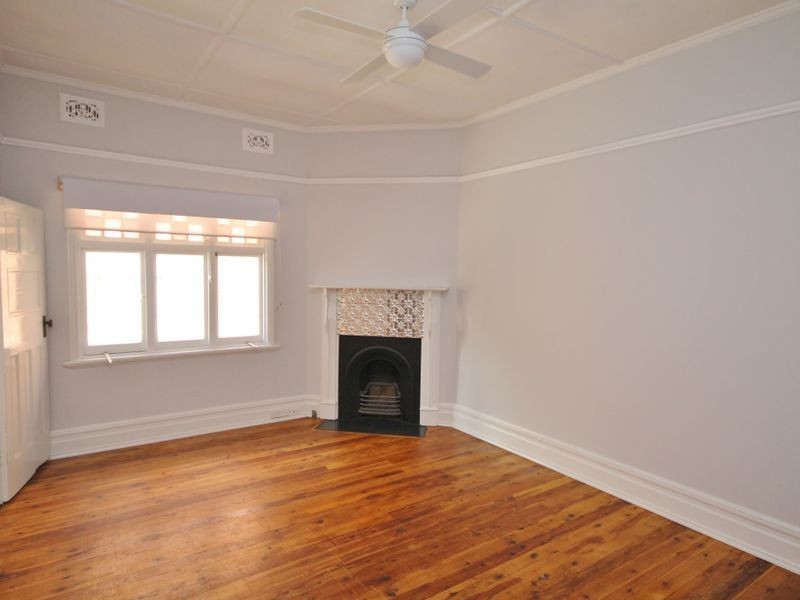 259 Russell Street, Bathurst NSW 2795