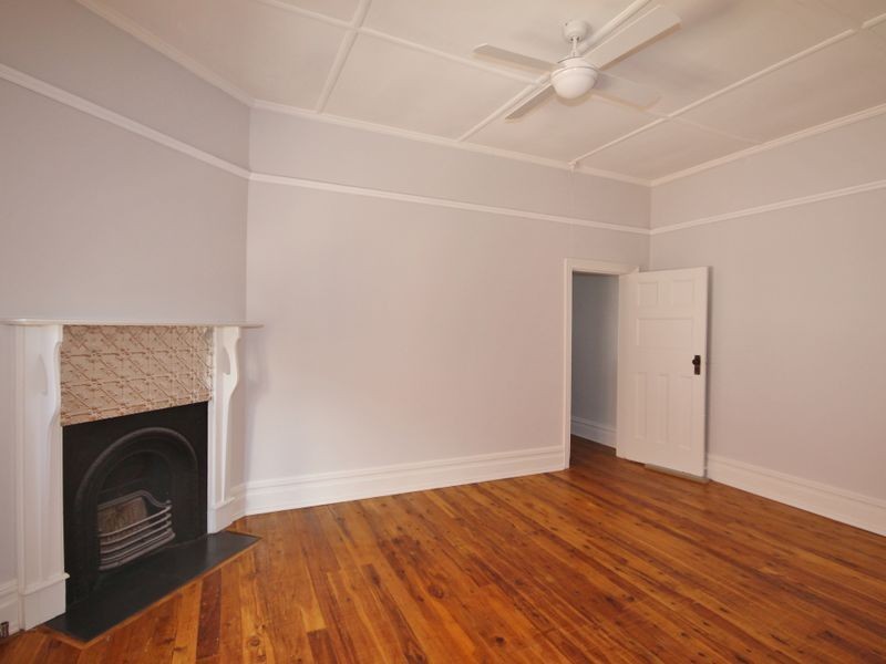 259 Russell Street, Bathurst NSW 2795