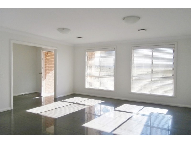 54 Westbourne Drive, Llanarth NSW 2795