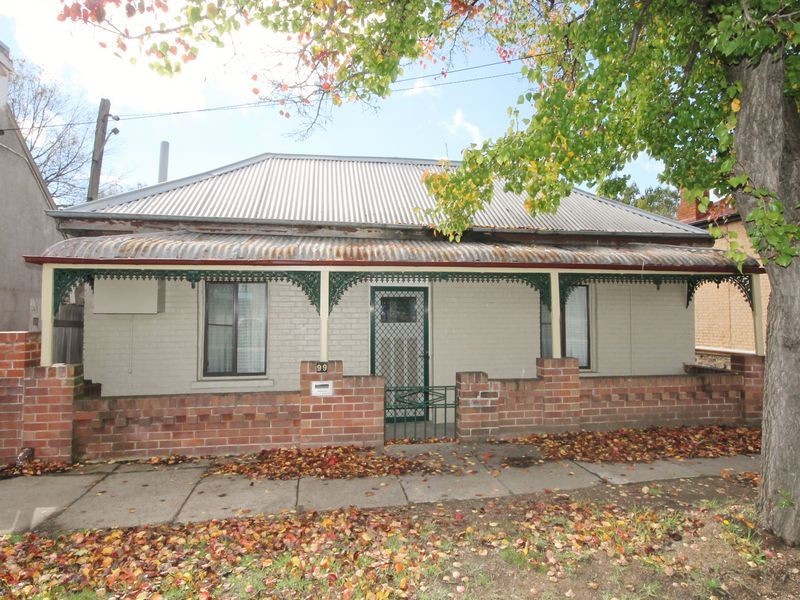 99 Durham Street, Bathurst NSW 2795
