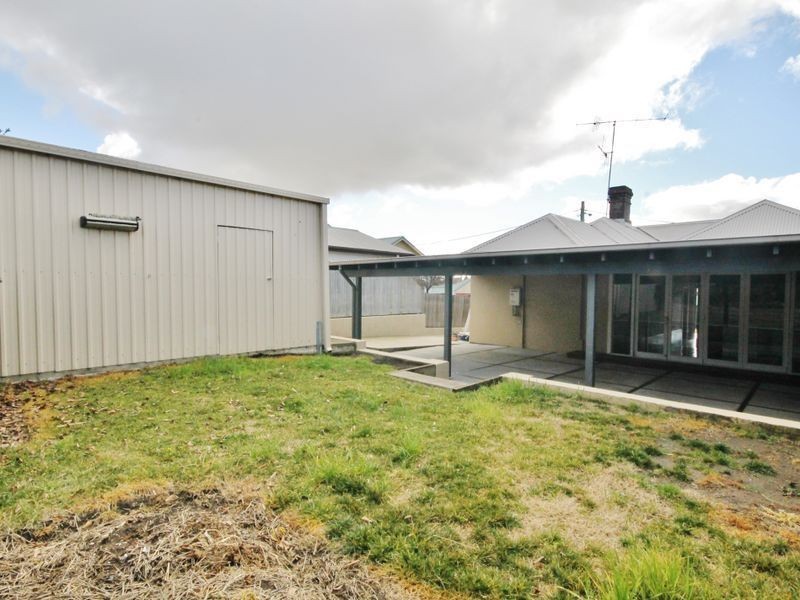 10 Park Street, Bathurst NSW 2795