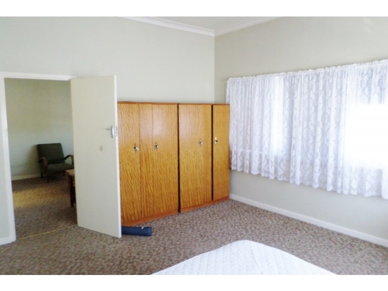 1/105 Keppel Street, Bathurst NSW 2795