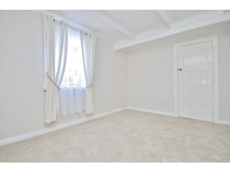 10 Durham Street, Bathurst NSW 2795