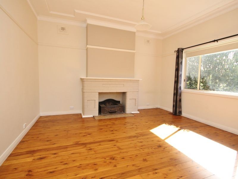 62 Vittoria Street, Bathurst NSW 2795