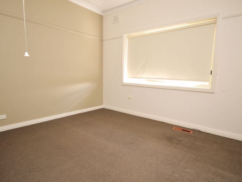 62 Vittoria Street, Bathurst NSW 2795