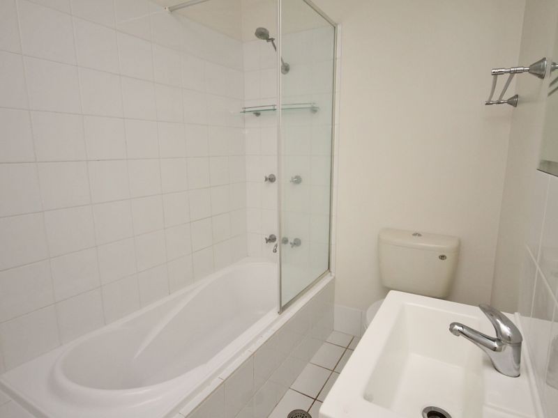 62 Vittoria Street, Bathurst NSW 2795