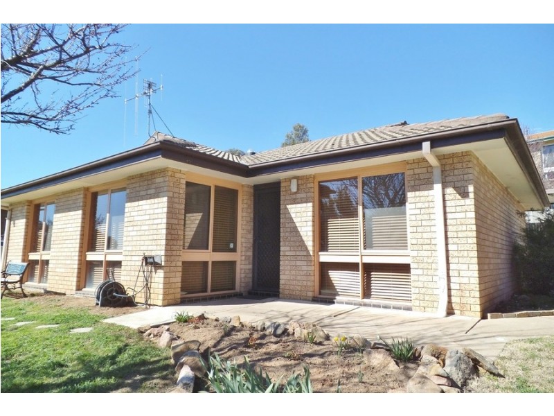 16 Wilkinson Place, Bathurst NSW 2795