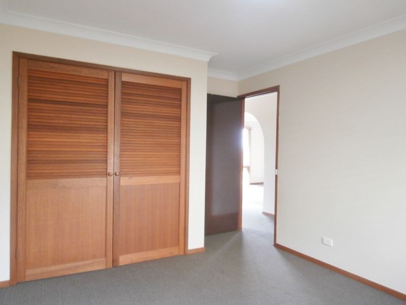 16 Wilkinson Place, Bathurst NSW 2795