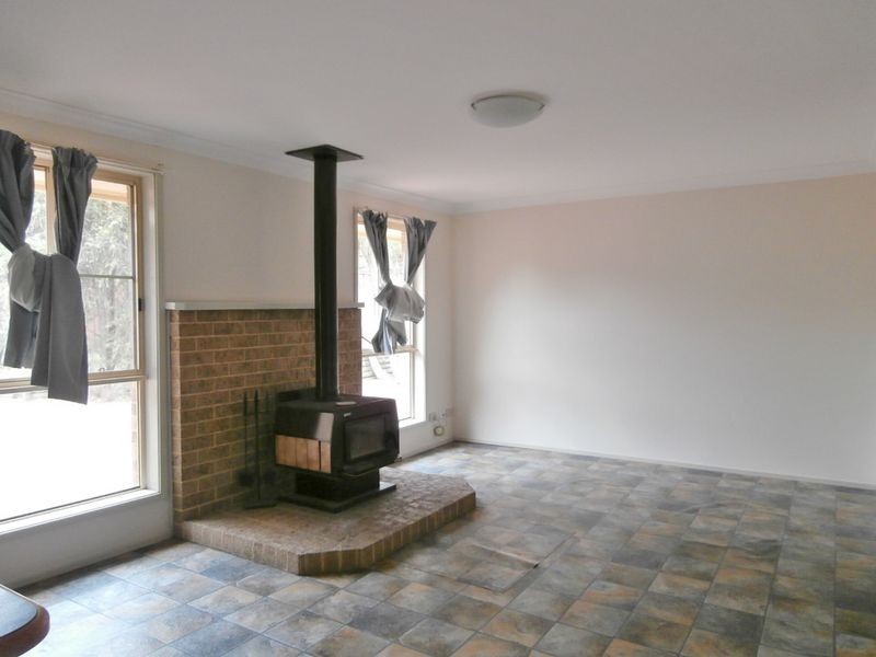 42 Lorimer Street, Bathurst NSW 2795