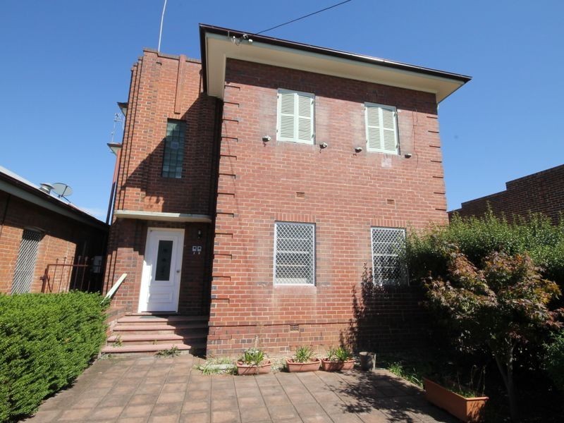 1/110 Keppel Street, Bathurst NSW 2795