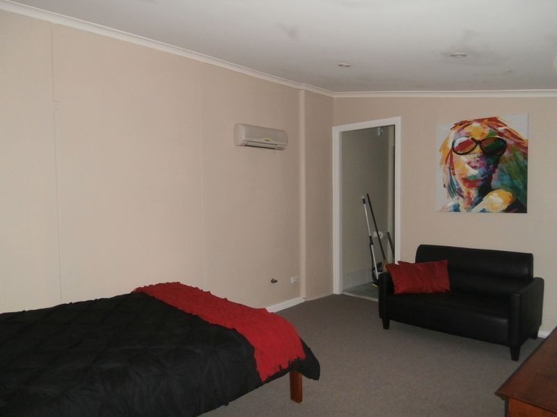 309A Howick Street, Bathurst NSW 2795