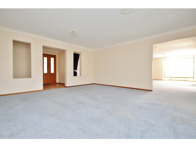 21 Farmgate Drive, Abercrombie NSW 2795